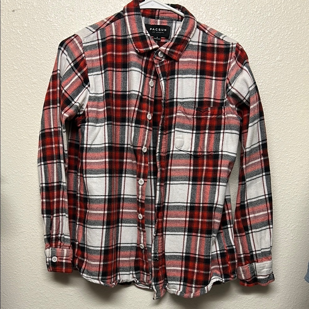 PacSun Red and White Casual Button Down Shirt